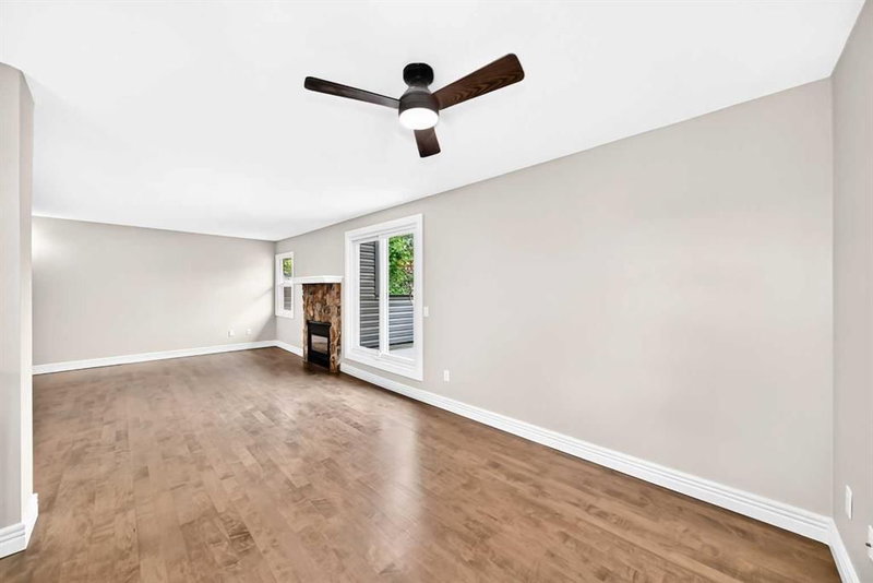 225 - 33 Glamis Green SW
