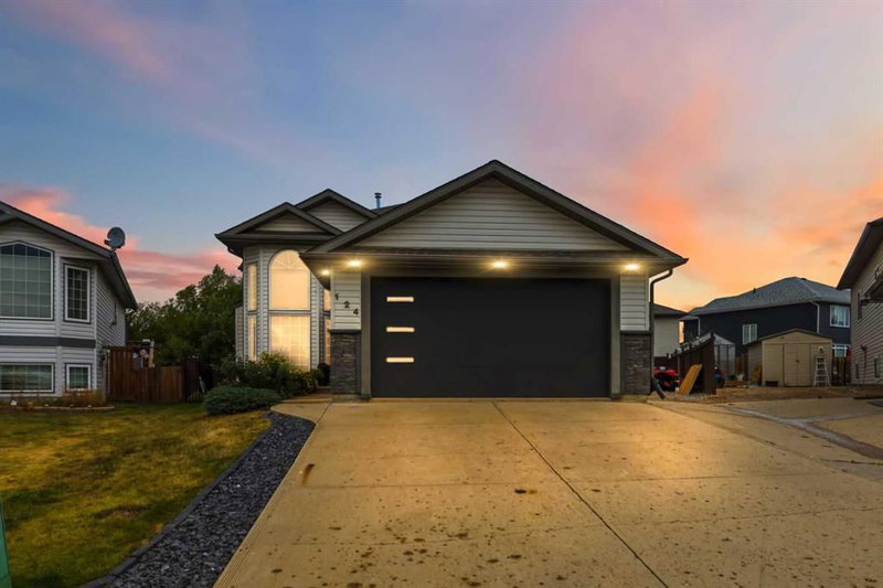 124 DICKEY Bay