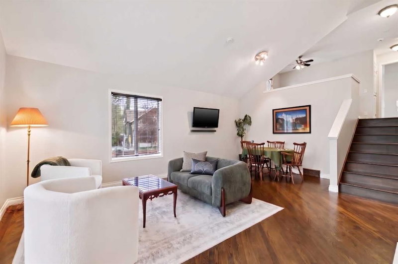 108 Elgin Manor SE, McKenzie Towne — interior photo 7