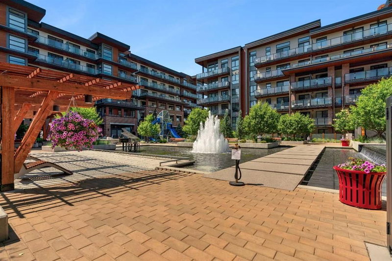 303 - 2231 Mahogany Boulevard SE