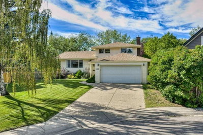 106 Dalgleish Bay NW