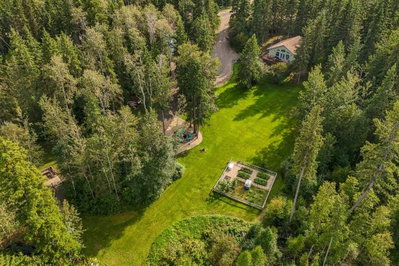 107 Spruce Crescent