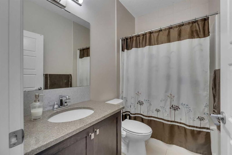 28 Saddlelake Common NE, Saddle Ridge — photo 3