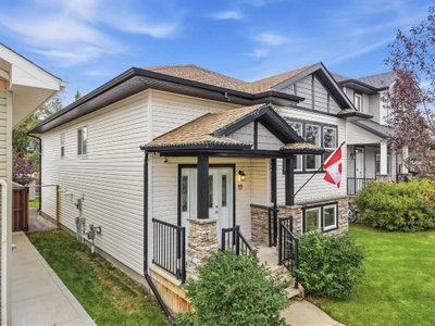 19 Regatta Way