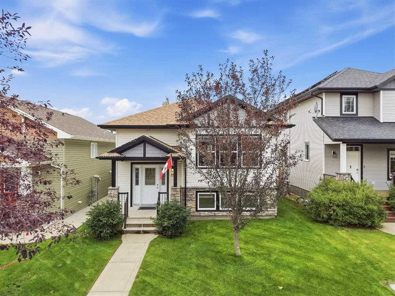 19 Regatta Way