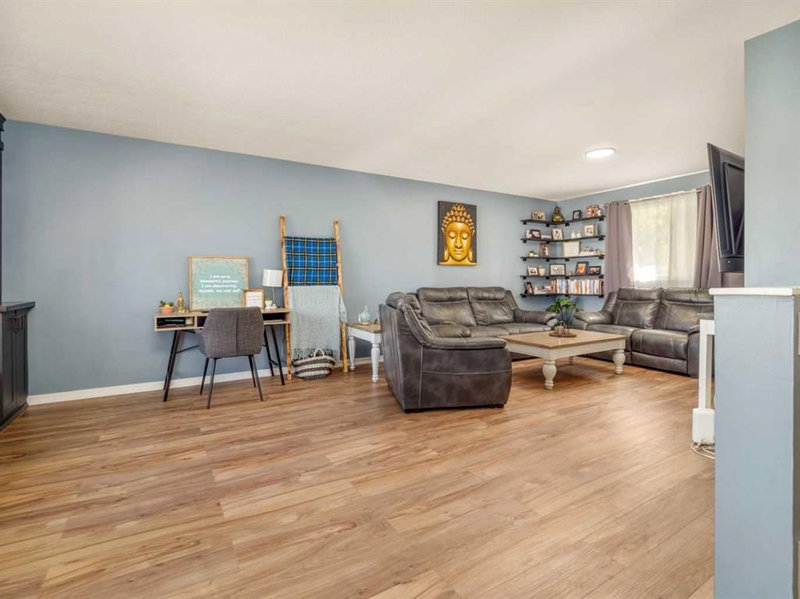 452 Pineridge Way, Pincher Creek — listing photo 5