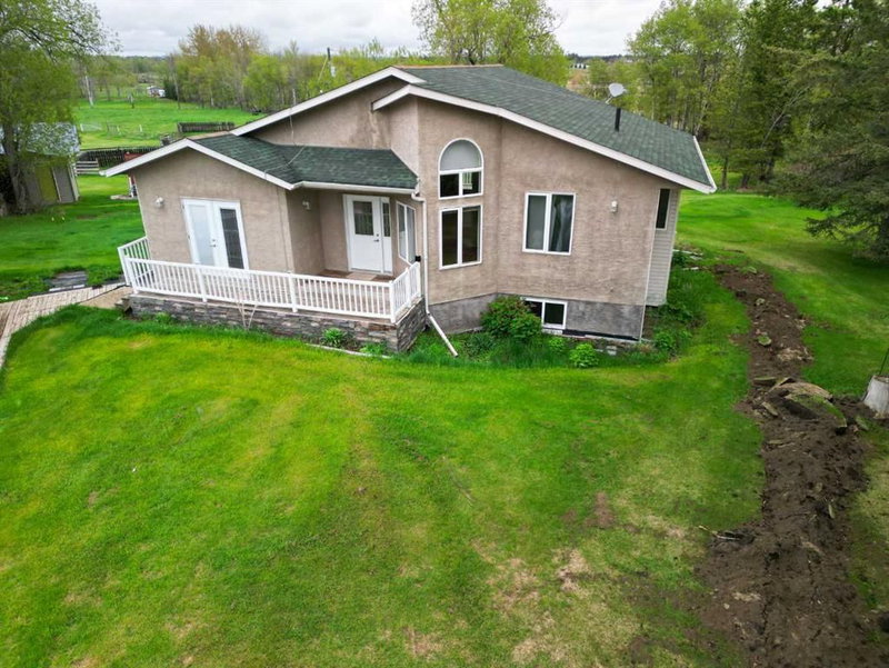 3402 3 Township Road 392