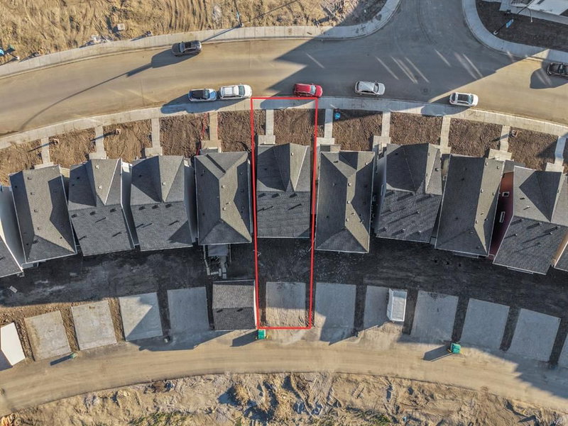 82 Rangeview Path SE