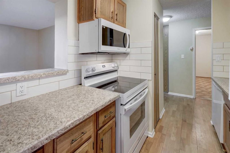 508, 8604 48 Avenue NW, Bowness — interior photo 6