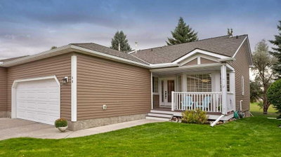 49 Douglasbank Gardens SE