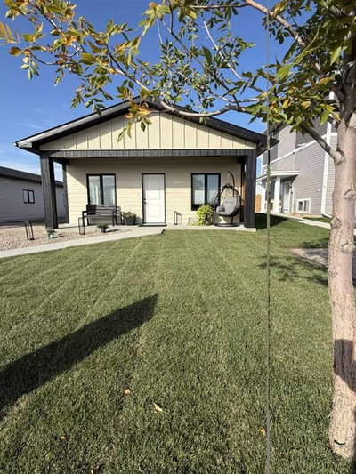 7046 48 Street