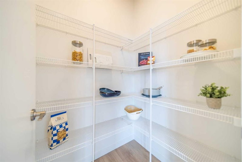 149 Arbour Lake Court NW, Arbour Lake — interior photo