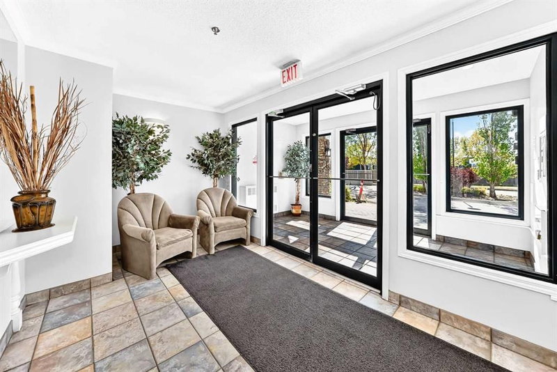 103 - 7 Harvest Gold Manor NE