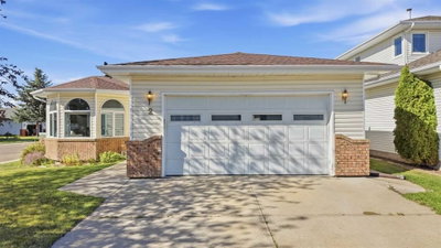2 Densmore Crescent
