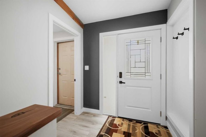 2 Densmore Crescent