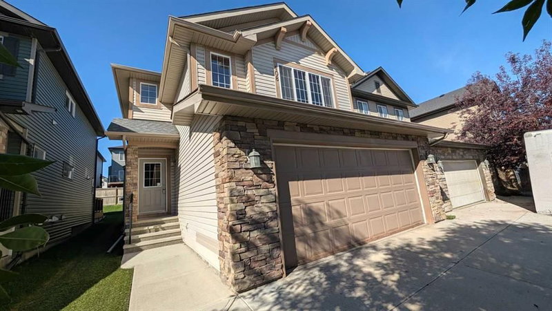 108 Kinlea Link NW