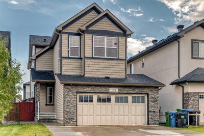 139 Skyview Shores Crescent NE