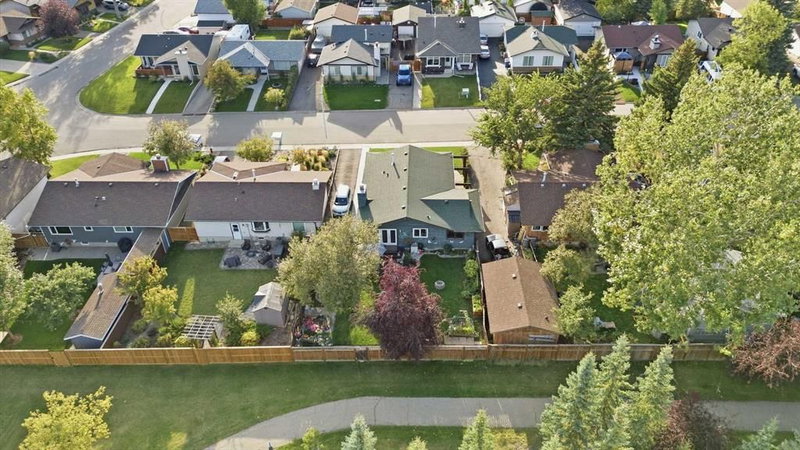 132 Hodson Crescent
