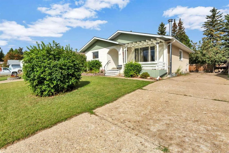 22 Blackstone Avenue