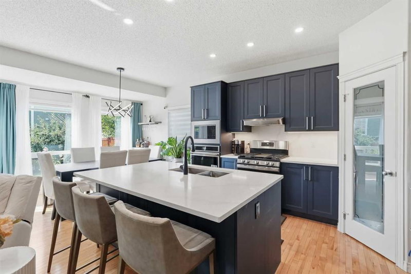 145 silverado creek Crescent SW, Silverado — interior photo 7