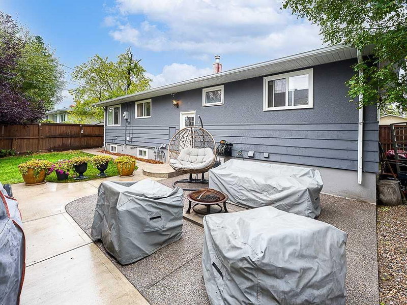 44 Winchester Crescent SW