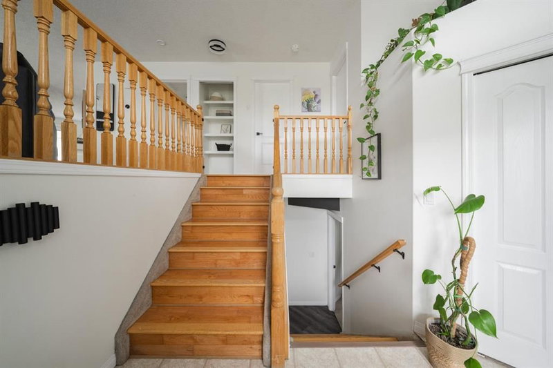 341 Diefenbaker Drive