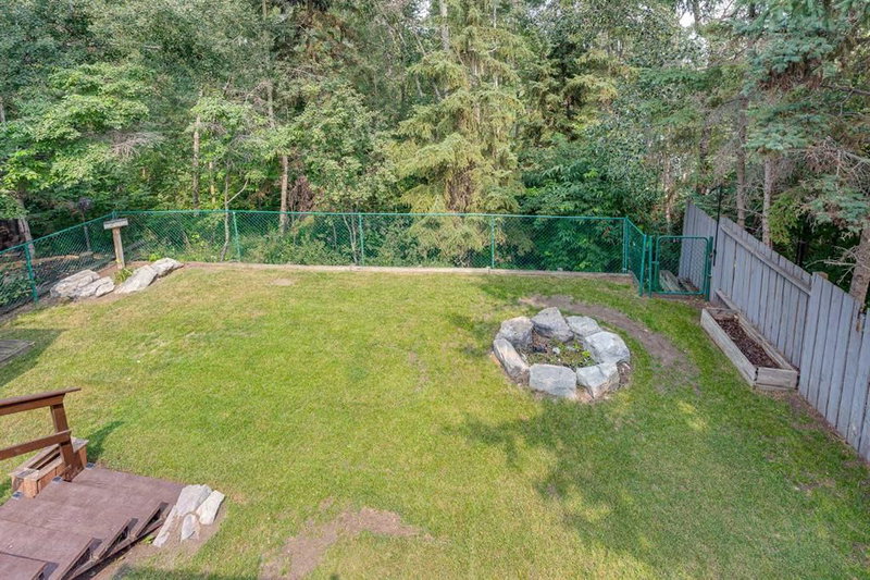 42 Westglen Boulevard