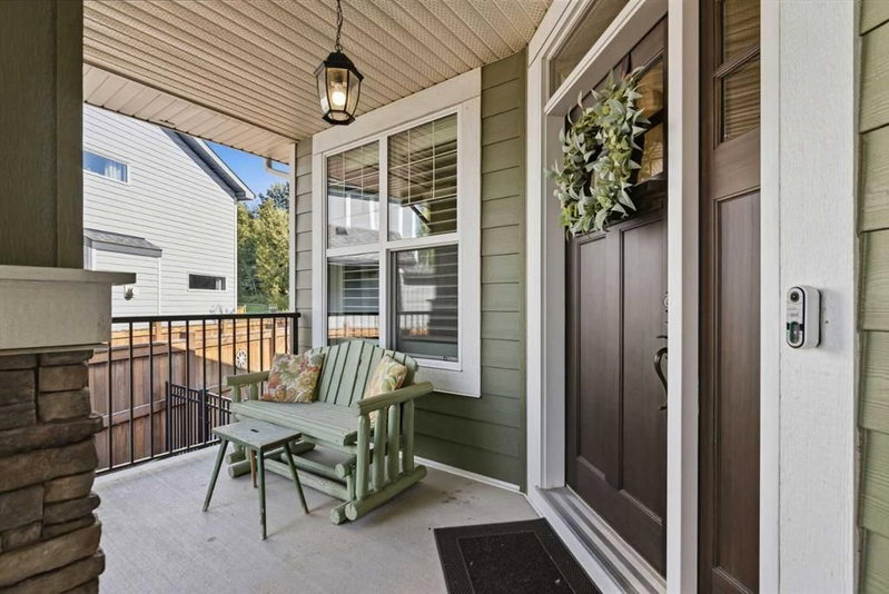 110 Cranbrook Hill SE