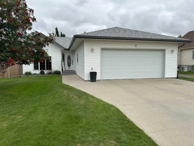 8 Westpoint Drive