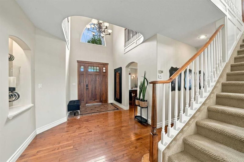 54 Allard Crescent