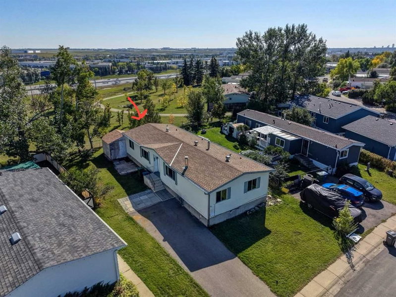 61 Huntstrom Drive NE