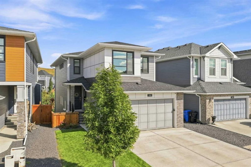 186 Cranbrook Park SE