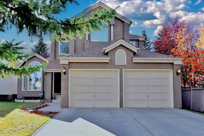131 Hawkstone Drive NW