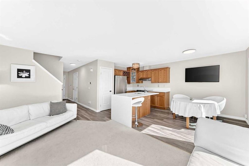 21 Rocky Vista Circle NW