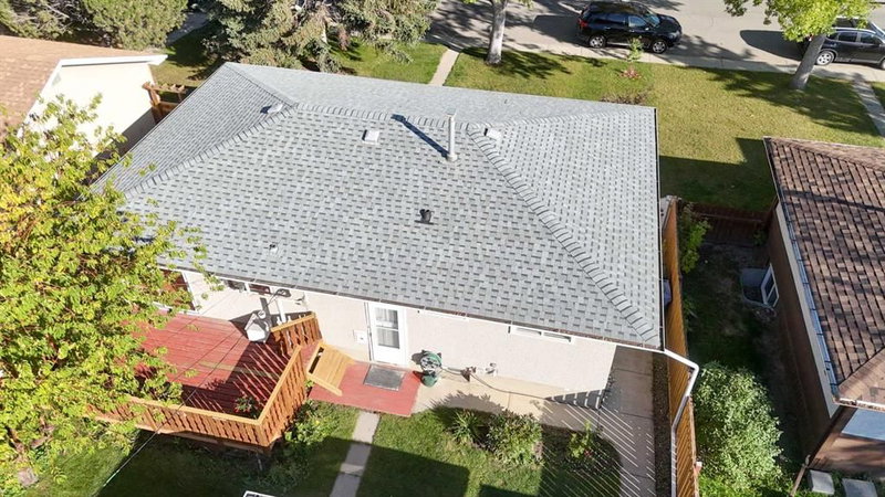 1987 Cottonwood Crescent SE
