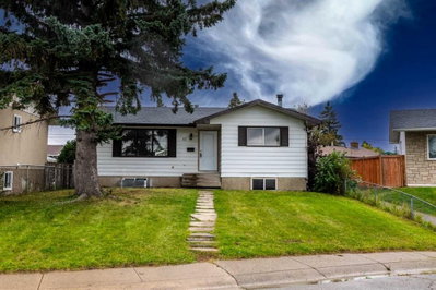 43 Maranda Close NE