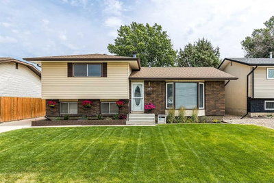 189 Hull Crescent NE