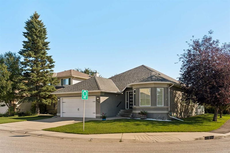 246 Woodpark Green SW