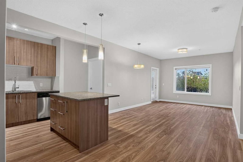 7 - 4 Sage Hill Terrace NW