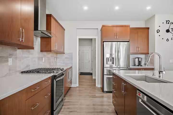 180 Howse Crescent NE, Livingston — interior photo 7