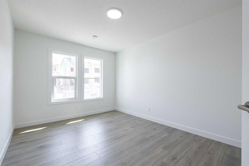 11 Tillotson Loop
