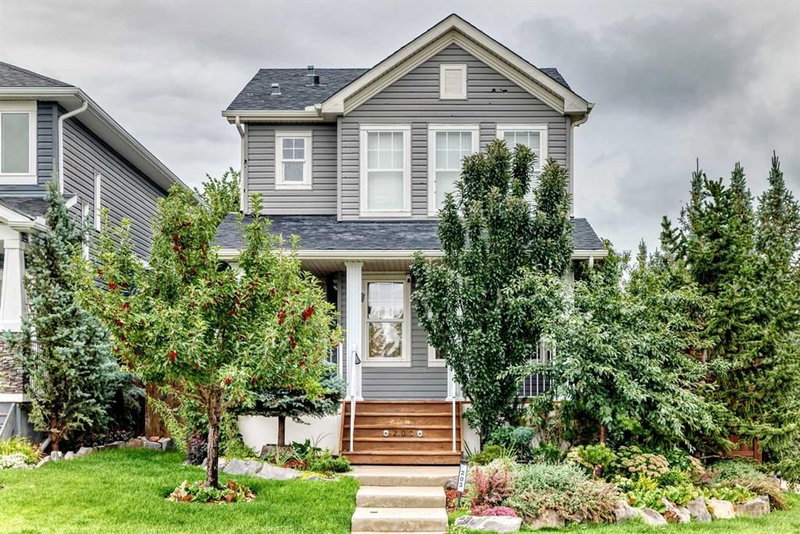 203 Evanston Way NW