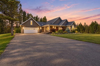 312 Westwood Close