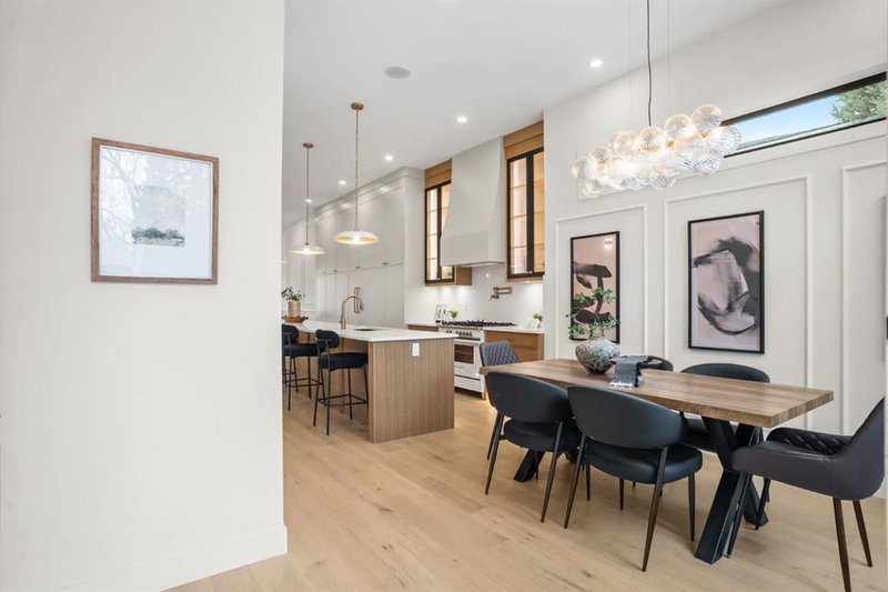 510 29 Avenue NW, Mount Pleasant — interior photo 7