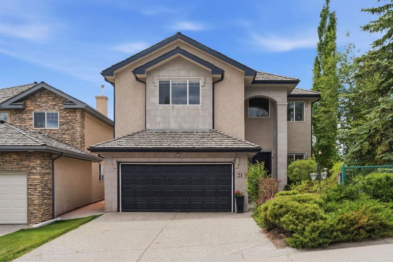 21 Royal Ridge Hill NW — listing photo