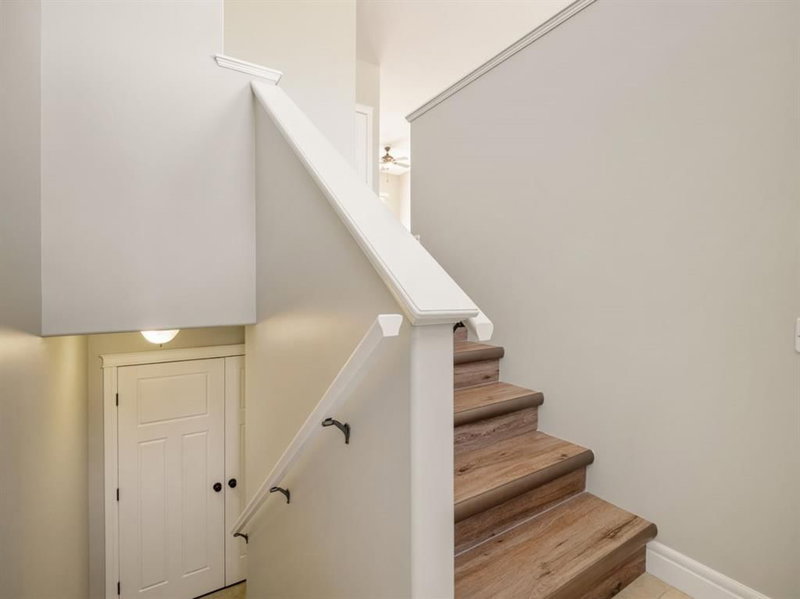 885 Mount Sundance Manor W