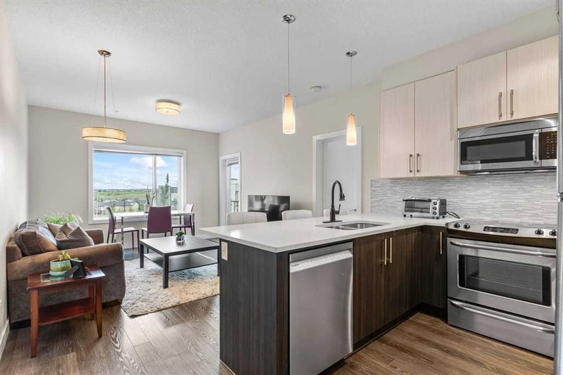 220 - 8 Sage Hill Terrace NW