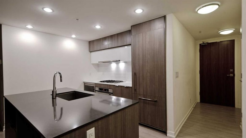 301, 51 Waterfront Mews SW, Chinatown — interior photo 7