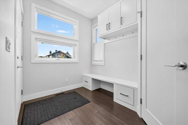 4656 82 Street NW, Bowness — interior photo