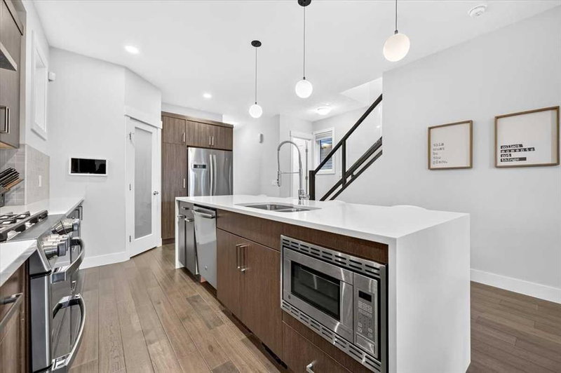 4656 82 Street NW, Bowness — interior photo 7
